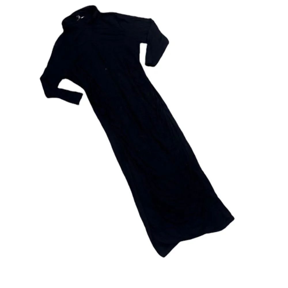 Isabella Oliver Ruched Turtleneck Sweater Maternity Maxi Dress
